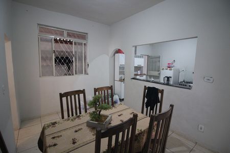 Casa à venda com 240m², 2 quartos e 2 vagasCopa