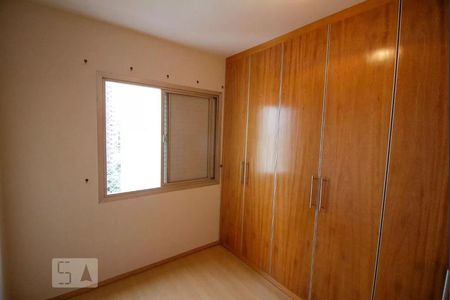 Apartamento à venda com 80m², 3 quartos e 1 vagaQuarto
