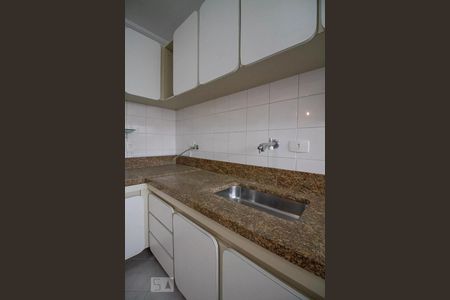 Apartamento à venda com 80m², 3 quartos e 1 vagaCozinha
