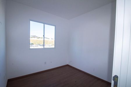 Apartamento para alugar com 67m², 3 quartos e 1 vagaQuarto 02 