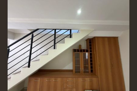 Apartamento para alugar com 188m², 4 quartos e 3 vagasSala