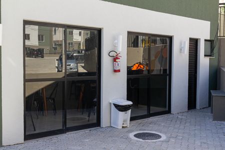 Apartamento para alugar com 45m², 2 quartos e 1 vaga Apartamento para alugar com 45m², 2 quartos e 1 vagaÁrea comum - Salão de festas