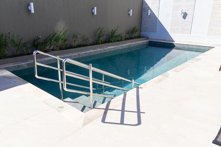 Apartamento para alugar com 45m², 2 quartos e 1 vaga Apartamento para alugar com 45m², 2 quartos e 1 vagaÁrea comum - Piscina