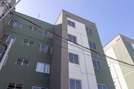 Apartamento para alugar com 45m², 2 quartos e 1 vaga Apartamento para alugar com 45m², 2 quartos e 1 vagaFachada