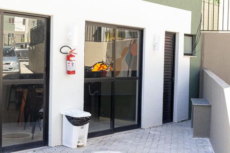 Apartamento para alugar com 45m², 2 quartos e 1 vaga Apartamento para alugar com 45m², 2 quartos e 1 vagaÁrea comum - Salão de festas