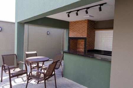 Apartamento para alugar com 45m², 2 quartos e 1 vaga Apartamento para alugar com 45m², 2 quartos e 1 vagaÁrea comum - Churrasqueira