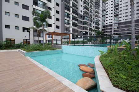 Apartamento à venda com 41m², 1 quarto e 1 vagaÁrea comum - Piscina