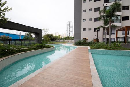 Apartamento à venda com 41m², 1 quarto e 1 vagaÁrea comum - Piscina