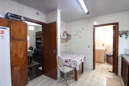 Casa à venda com 190m², 3 quartos e 3 vagasCozinha 