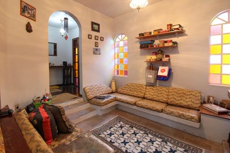 Casa à venda com 190m², 3 quartos e 3 vagasSala 