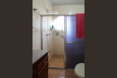 Casa à venda com 190m², 3 quartos e 3 vagasBanheiro Suíte 2