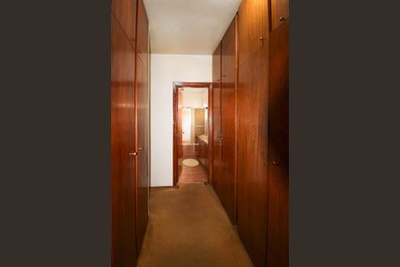 Casa à venda com 190m², 3 quartos e 3 vagasCloset Suíte 3