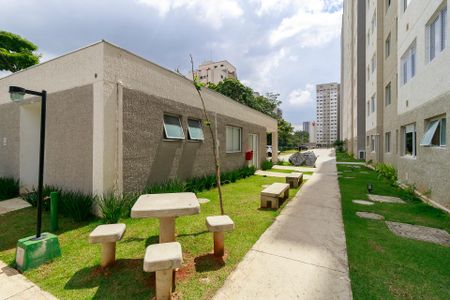 Apartamento para alugar com 35m², 2 quartos e sem vaga Apartamento para alugar com 35m², 2 quartos e sem vagaÁrea Comum