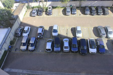 Varanda  de apartamento à venda com 2 quartos, 55m² em Vila das Bandeiras, Guarulhos