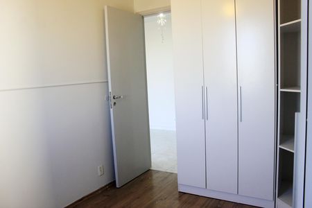 Quarto 1 de apartamento à venda com 2 quartos, 55m² em Vila das Bandeiras, Guarulhos