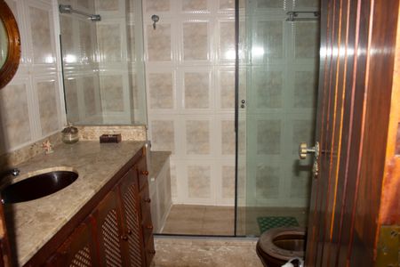 Apartamento para alugar com 140m², 3 quartos e 1 vagabanheiro social 2