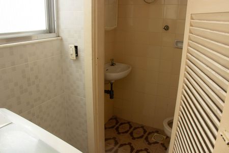 Apartamento para alugar com 140m², 3 quartos e 1 vagaÁrea de Serviço