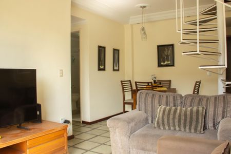 Apartamento para alugar com 140m², 3 quartos e 1 vagaSala