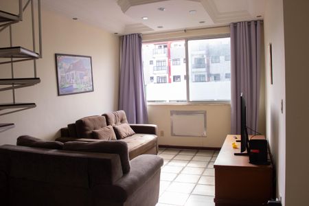 Apartamento para alugar com 140m², 3 quartos e 1 vagaSala