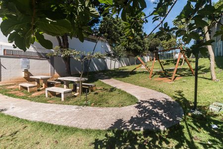 Apartamento para alugar com 43m², 2 quartos e 1 vaga Apartamento para alugar com 43m², 2 quartos e 1 vagaÁrea comum - Playground