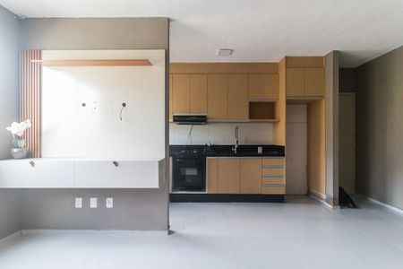 Sala de apartamento para alugar com 2 quartos, 43m² em Vila Perracini, Poá