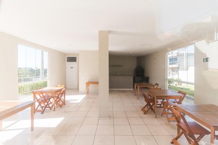 Apartamento para alugar com 43m², 2 quartos e 1 vaga Apartamento para alugar com 43m², 2 quartos e 1 vagaÁrea comum - Salão de festas