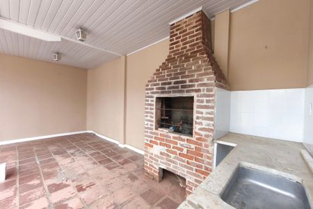 Casa para alugar com 360m², 3 quartos e sem vagaÁrea gourmet