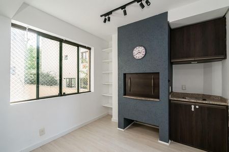 Apartamento à venda com 70m², 2 quartos e 1 vaga Apartamento à venda com 70m², 2 quartos e 1 vagaSala