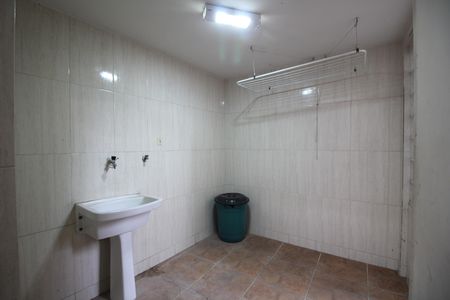 Casa para alugar com 251m², 3 quartos e 1 vagaÁrea de Serviço