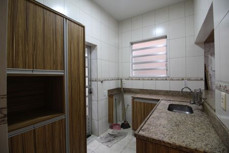 Casa para alugar com 251m², 3 quartos e 1 vagaCozinha