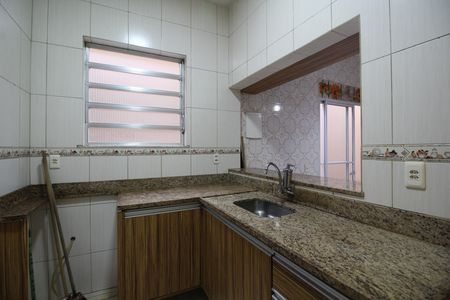 Casa para alugar com 251m², 3 quartos e 1 vagaCozinha