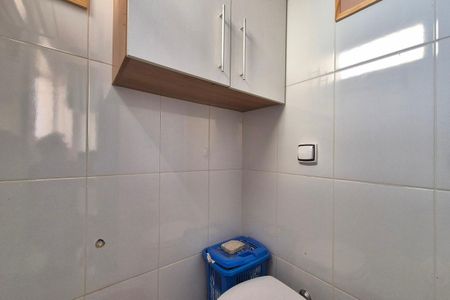 Apartamento para alugar com 66m², 2 quartos e 1 vagaBanheiro de Serviço 