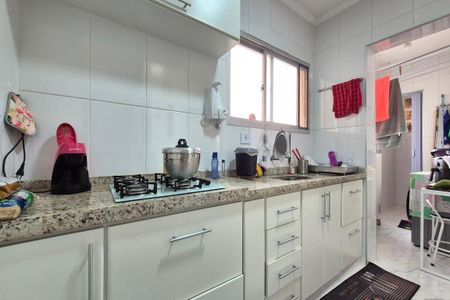 Apartamento para alugar com 66m², 2 quartos e 1 vagaCozinha 