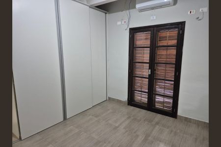 Quarto de casa para alugar com 2 quartos, 180m² em Vila Branca, Jacareí