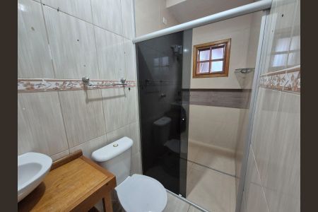 Casa para alugar com 180m², 2 quartos e 2 vagas Casa para alugar com 180m², 2 quartos e 2 vagasBanheiro