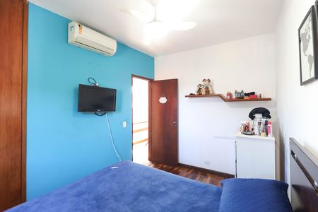 Casa à venda com 190m², 3 quartos e 3 vagas