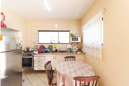 Casa à venda com 190m², 3 quartos e 3 vagas