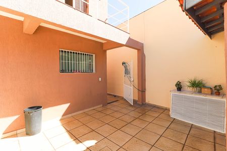 Casa à venda com 190m², 3 quartos e 3 vagas