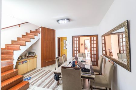 Casa à venda com 190m², 3 quartos e 3 vagas