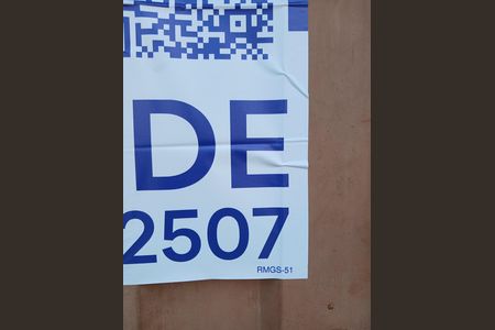 Casa à venda com 360m², 3 quartos e 2 vagas Casa à venda com 360m², 3 quartos e 2 vagasPlaca RMGS-51