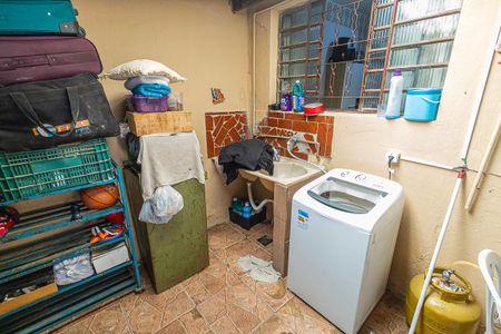 Casa à venda com 360m², 3 quartos e 2 vagas Casa à venda com 360m², 3 quartos e 2 vagasArea de serviço