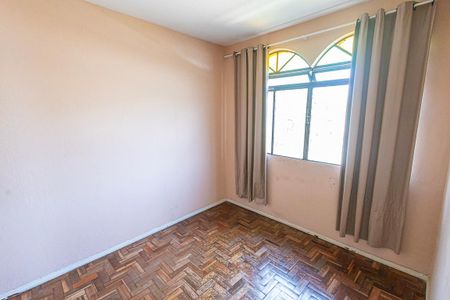 Casa à venda com 360m², 3 quartos e 2 vagas Casa à venda com 360m², 3 quartos e 2 vagasQuarto 3