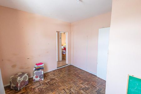 Casa à venda com 360m², 3 quartos e 2 vagas Casa à venda com 360m², 3 quartos e 2 vagasSala segundo andar