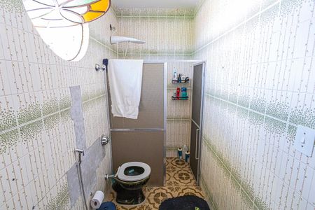 Casa à venda com 360m², 3 quartos e 2 vagas Casa à venda com 360m², 3 quartos e 2 vagasBanheiro segundo andar