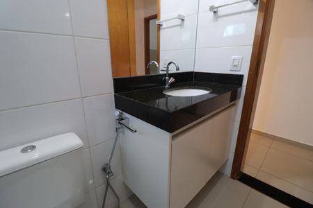 Apartamento para alugar com 60m², 2 quartos e 1 vagaBanheiro Social