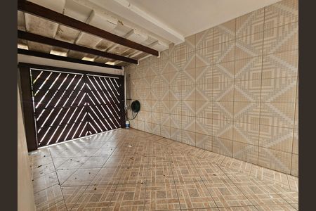 Casa à venda com 190m², 3 quartos e 2 vagas Casa à venda com 190m², 3 quartos e 2 vagasGaragem