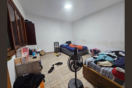 Casa à venda com 190m², 3 quartos e 2 vagas Casa à venda com 190m², 3 quartos e 2 vagasQuarto de Serviço