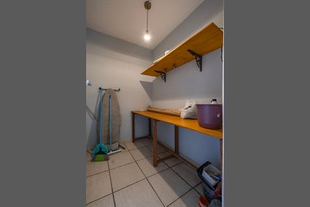 Apartamento para alugar com 75m², 2 quartos e 1 vagaÁrea de Serviço