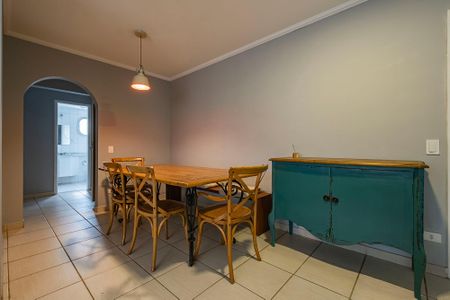 Apartamento para alugar com 75m², 2 quartos e 1 vagaSala