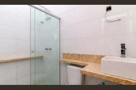 Casa à venda com 93m², 2 quartos e 1 vagaBanheiro 2
